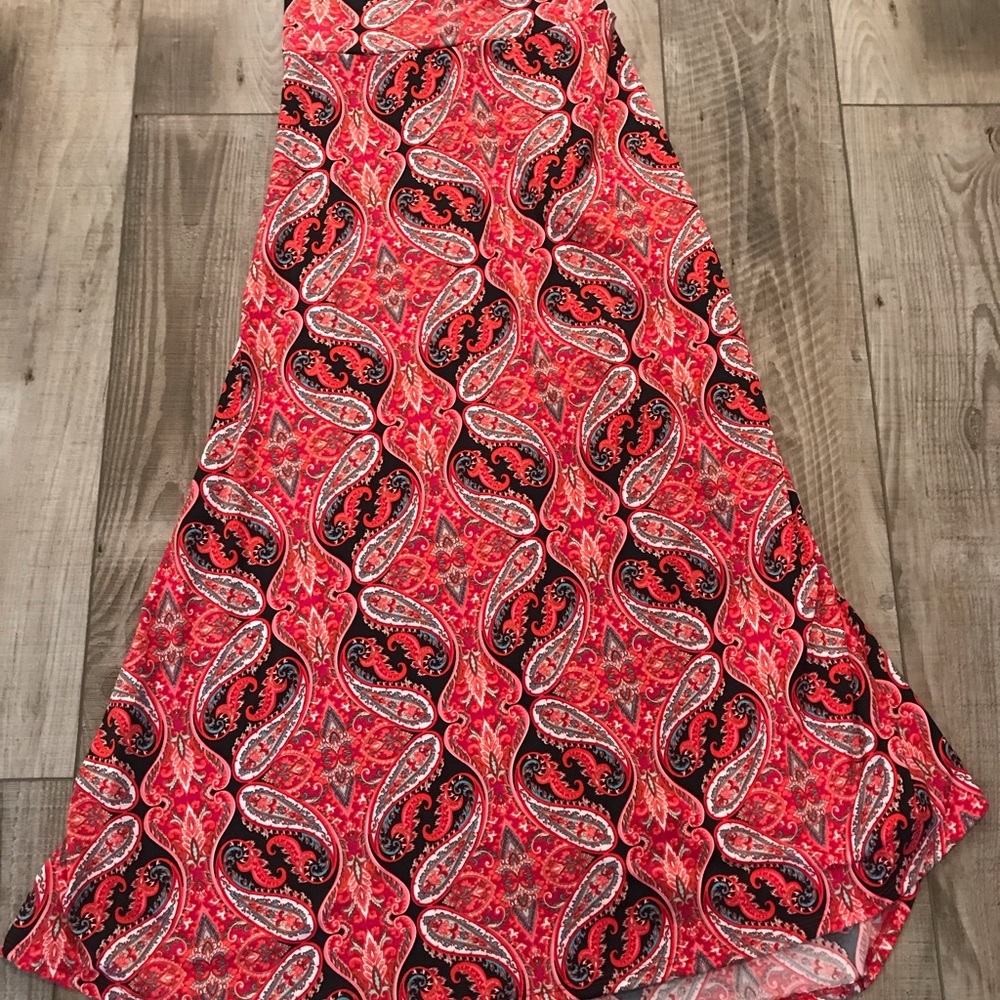 🦄 NWOT 3X LulaRoe Paisley Maxi (Slinky!)